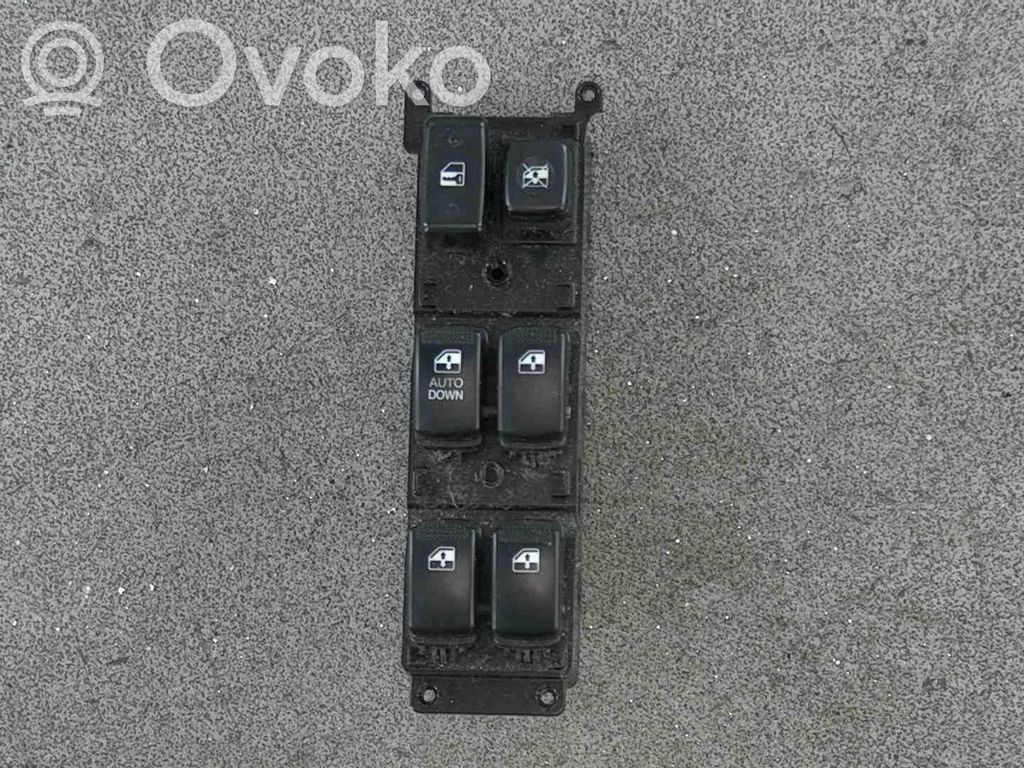 KIA Rio Electric window control switch 
