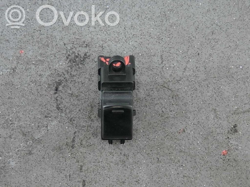 Elektrisko logu slēdzis   25411ED00B