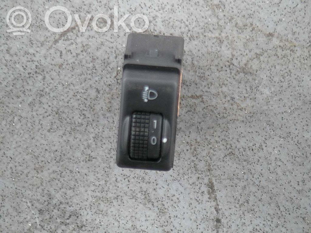 Headlight level height control switch