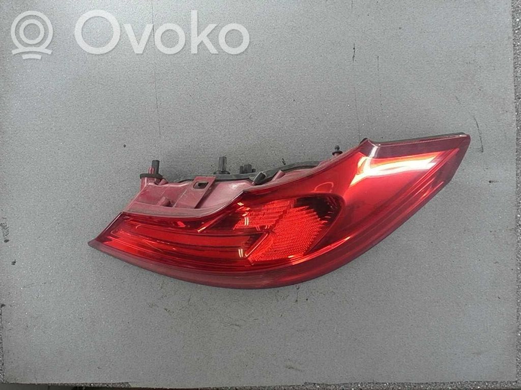 Opel Insignia A Takavalon polttimo 
