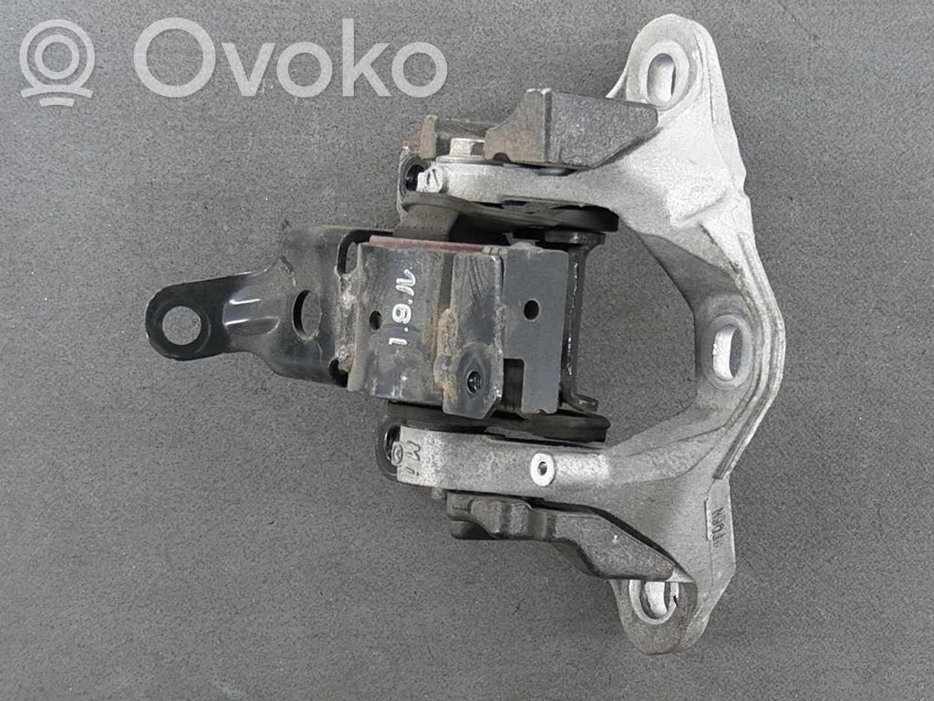 Mazda 3 III Gearbox mount 