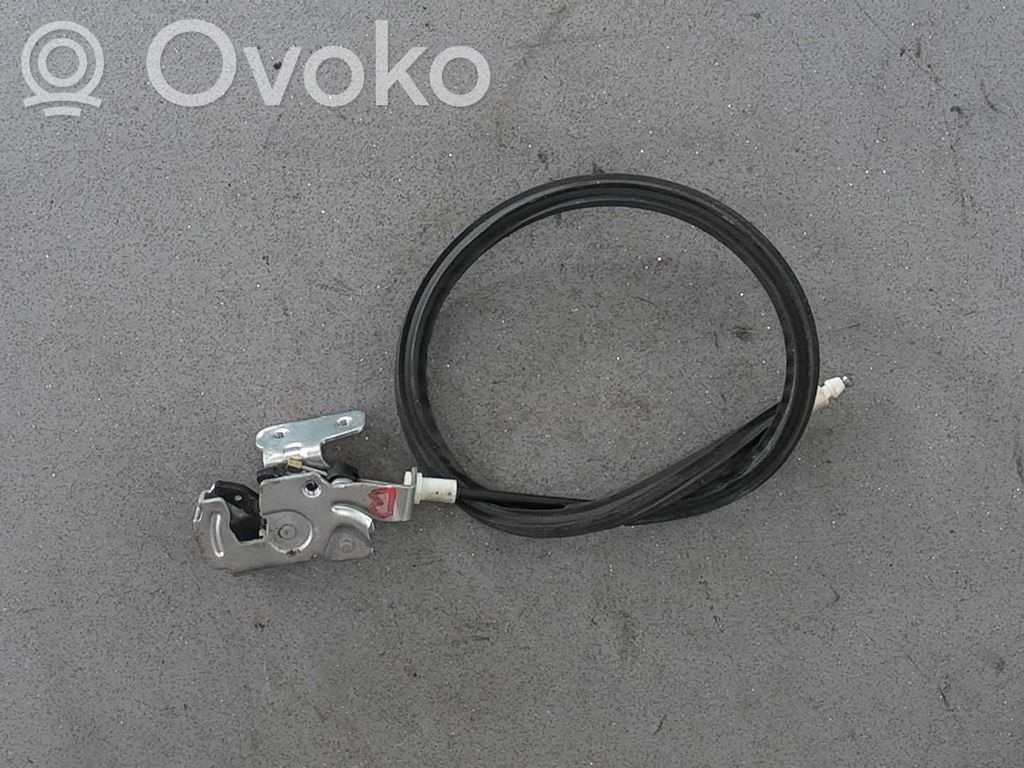 Loading door lock