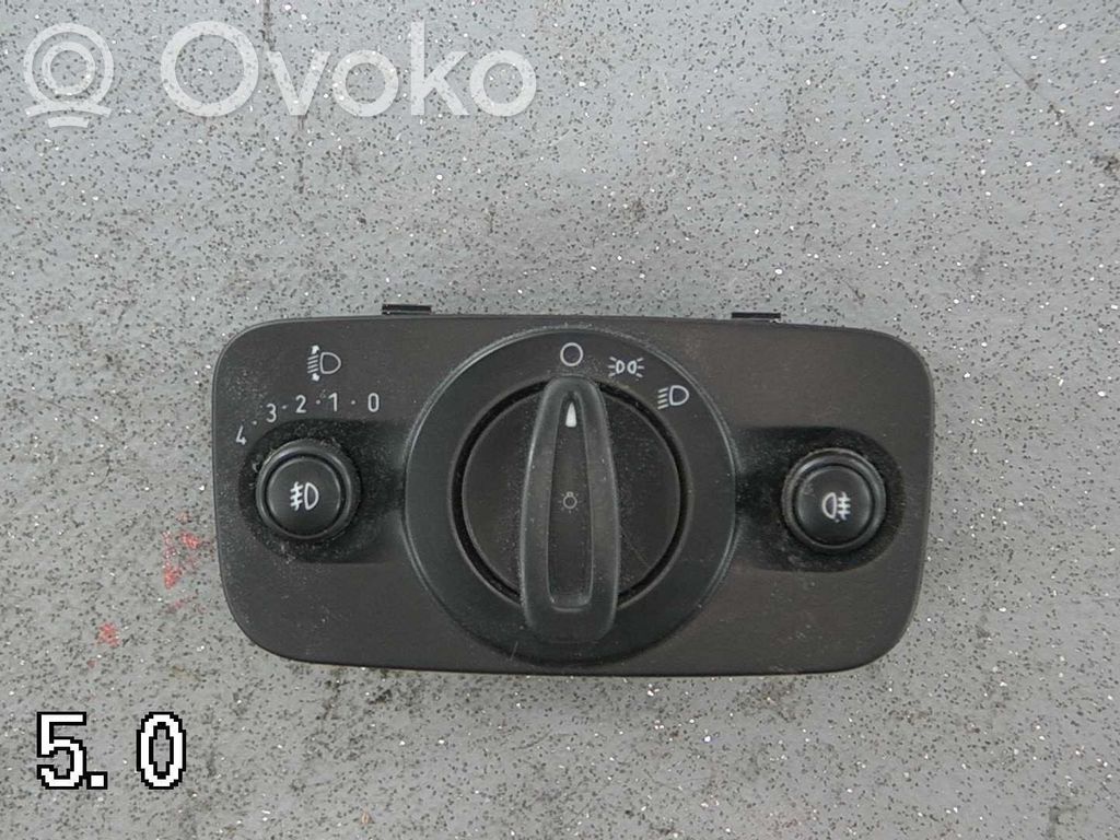 Ford Fiesta Light switch 