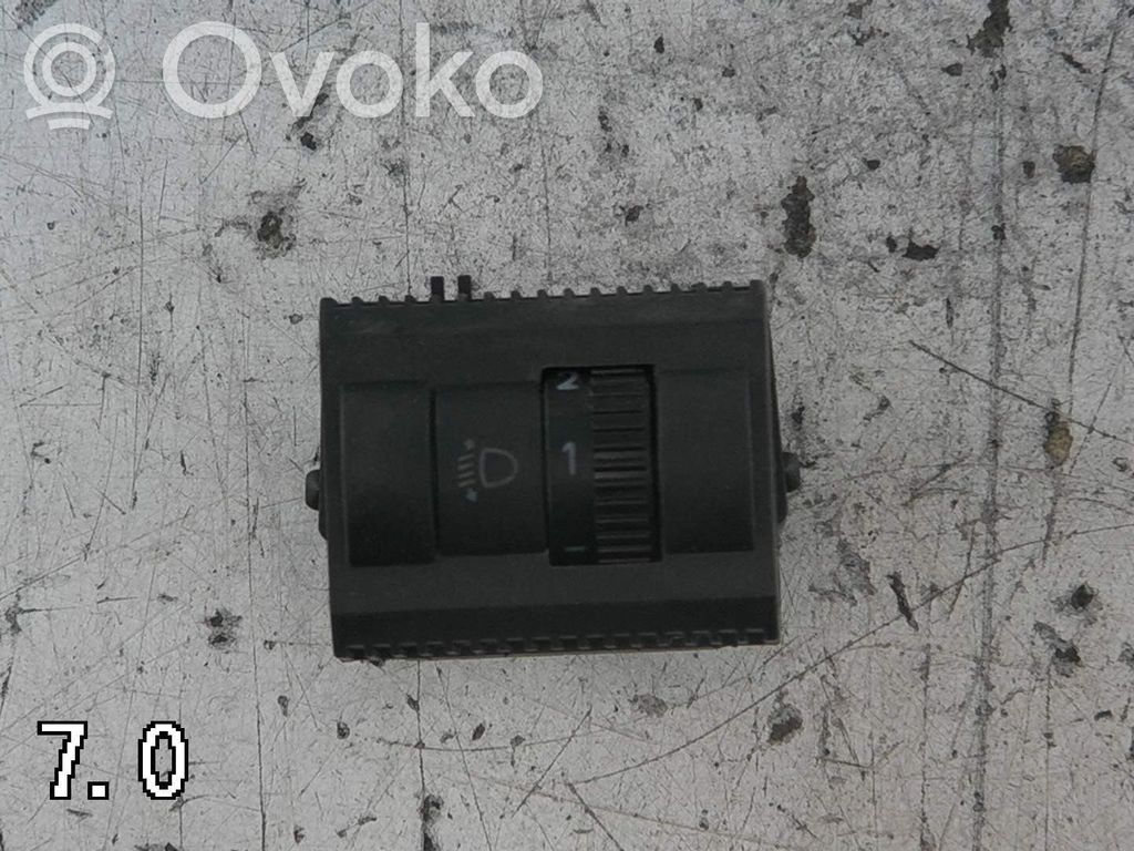 Light switch