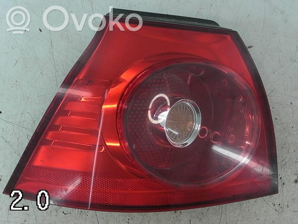 Volkswagen Golf V Rear tail light bulb 