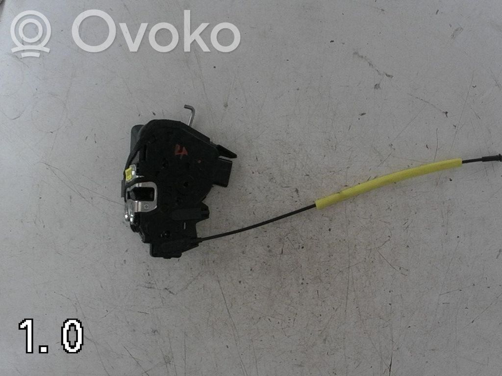 KIA Rio Keskuslukituksen moottori 