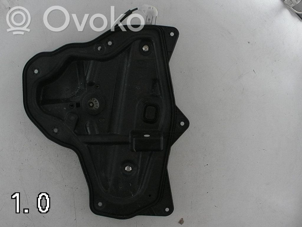 Mazda 3 III Regulador de puerta delantera con motor 
