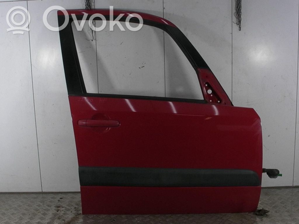 Suzuki SX4 Priekinės durys 