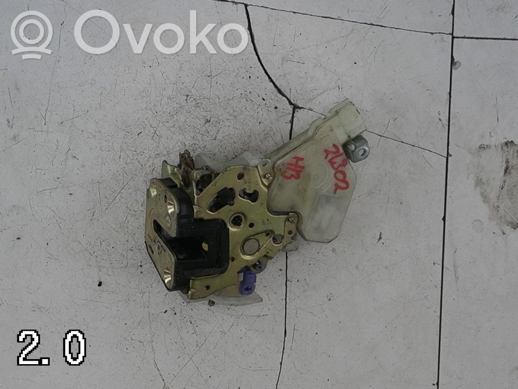 Nissan X-Trail T30 Motor închidere centralizată 