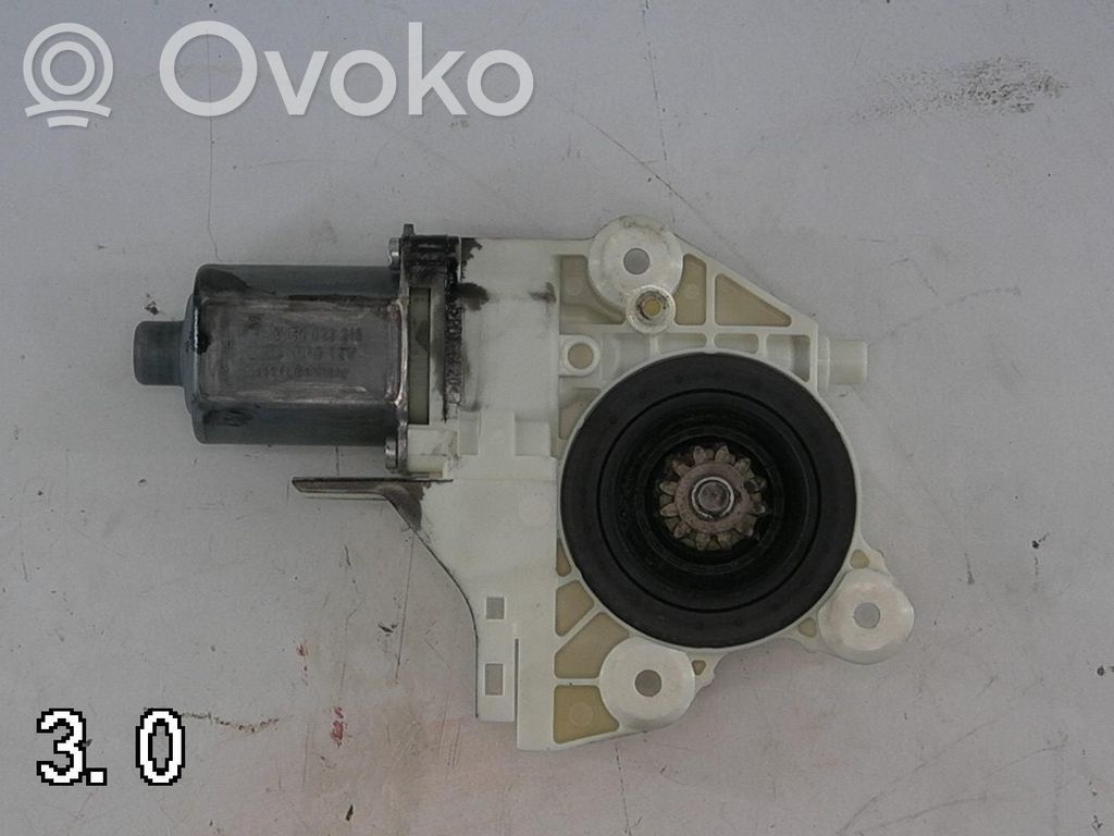 Silnik regulatora szyby drzwi przednich   4M5T14553,1677924