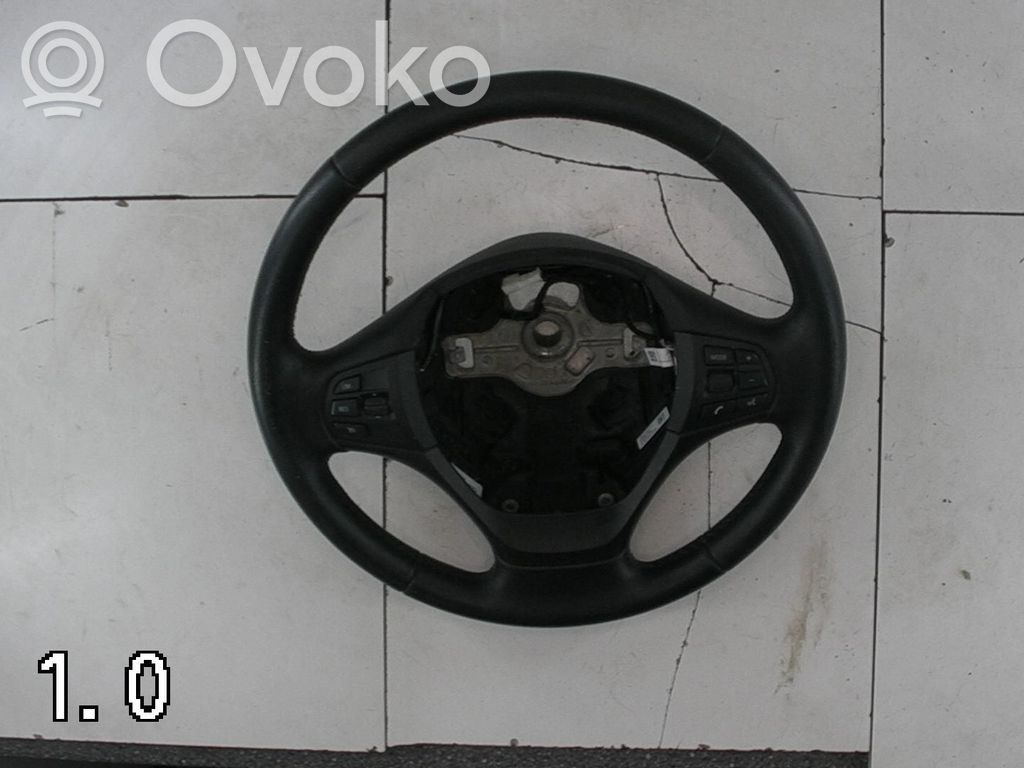 BMW 3 F30 F35 F31 Vairo oro pagalvė 