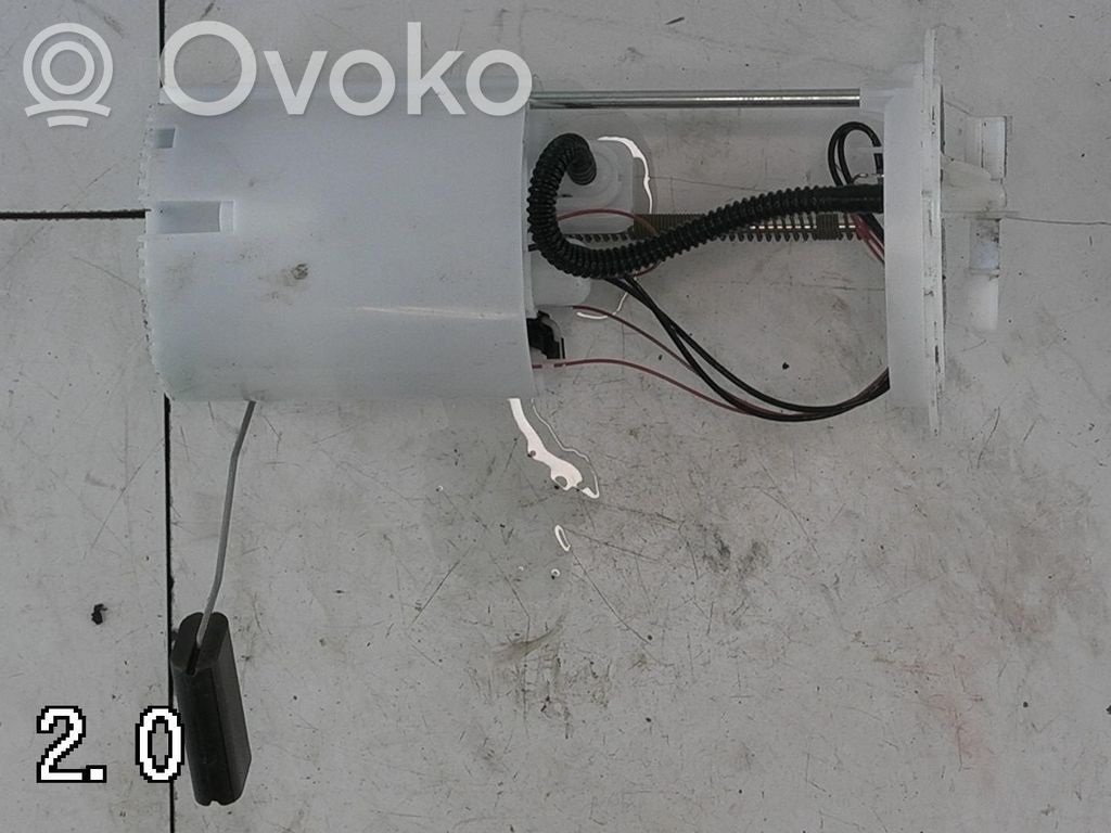 Nissan Qashqai Pompa carburante immersa 