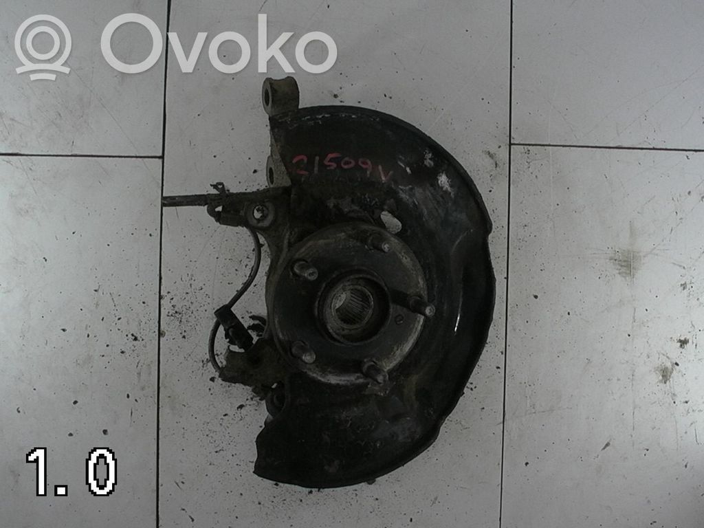 Toyota Verso Achsschenkel vorne