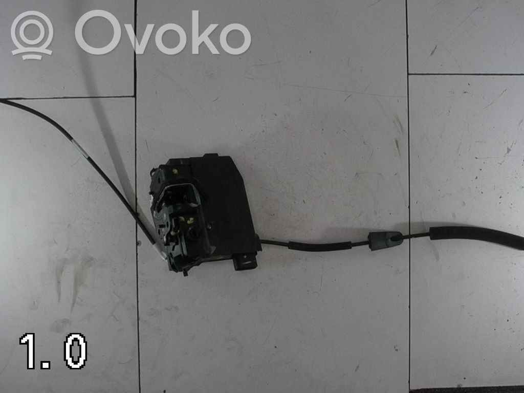 Peugeot 308 Motor de bloqueo de puertas 