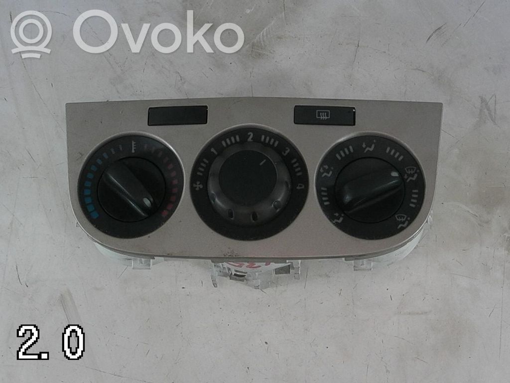 Opel Corsa D Climate control unit 