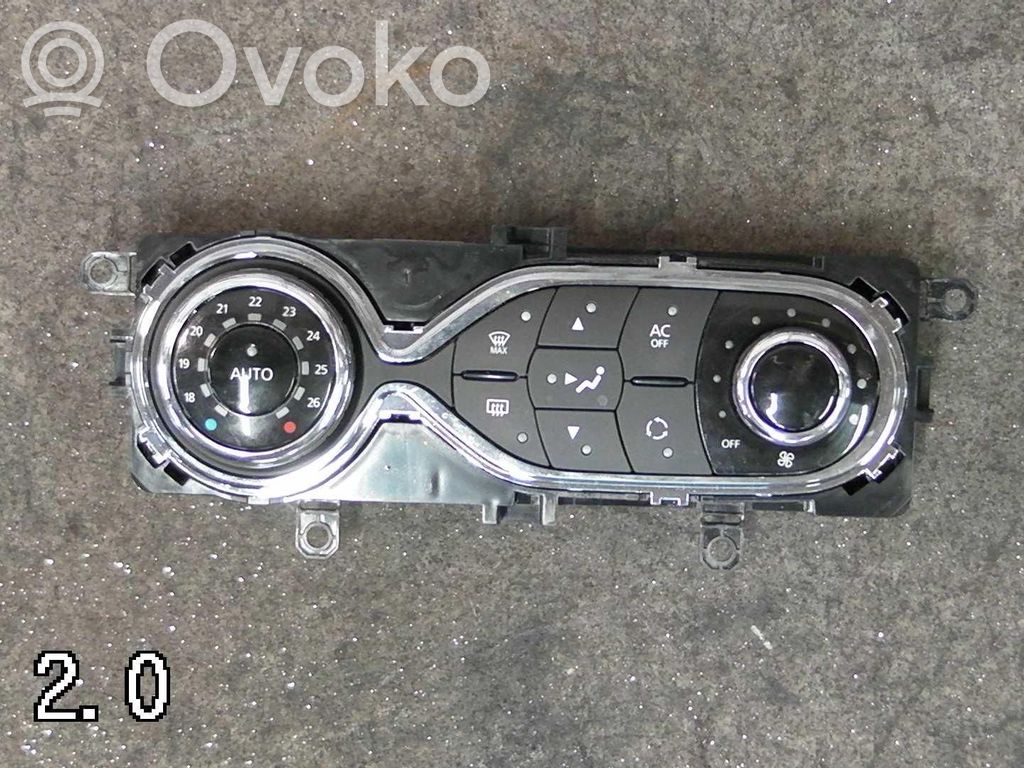 Renault Clio IV Climate control unit 