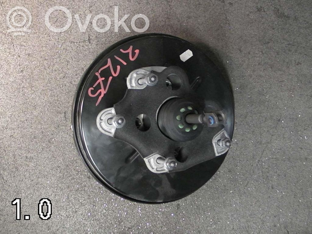 Renault Clio IV Brake booster 