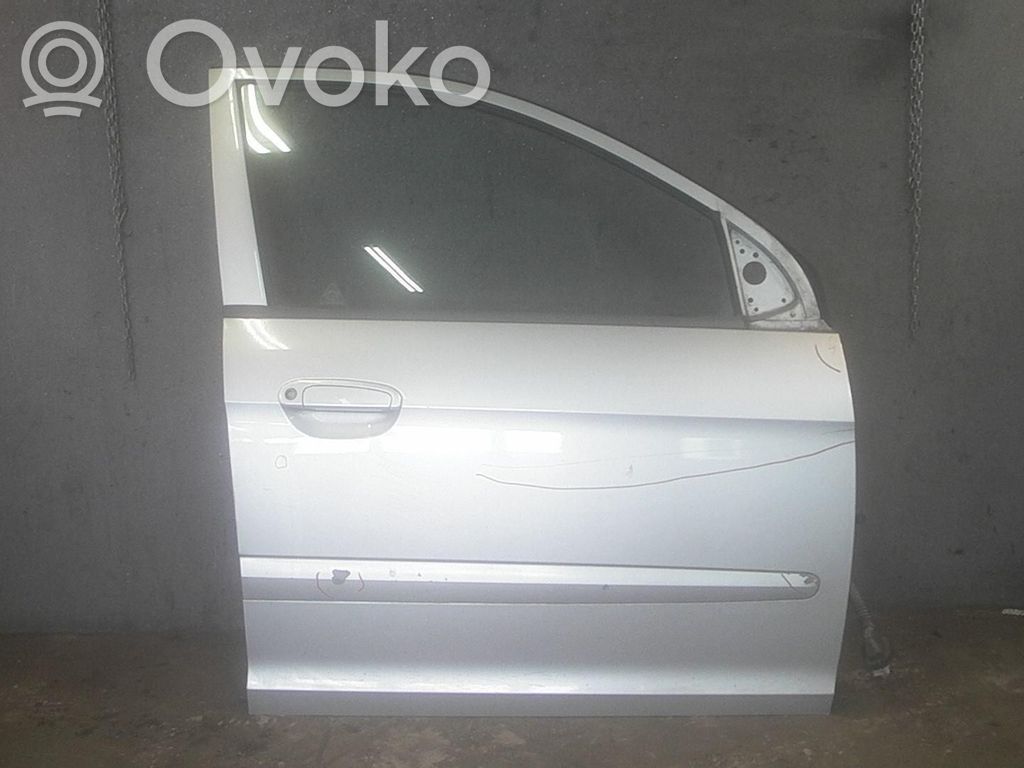 Front door   7600407010