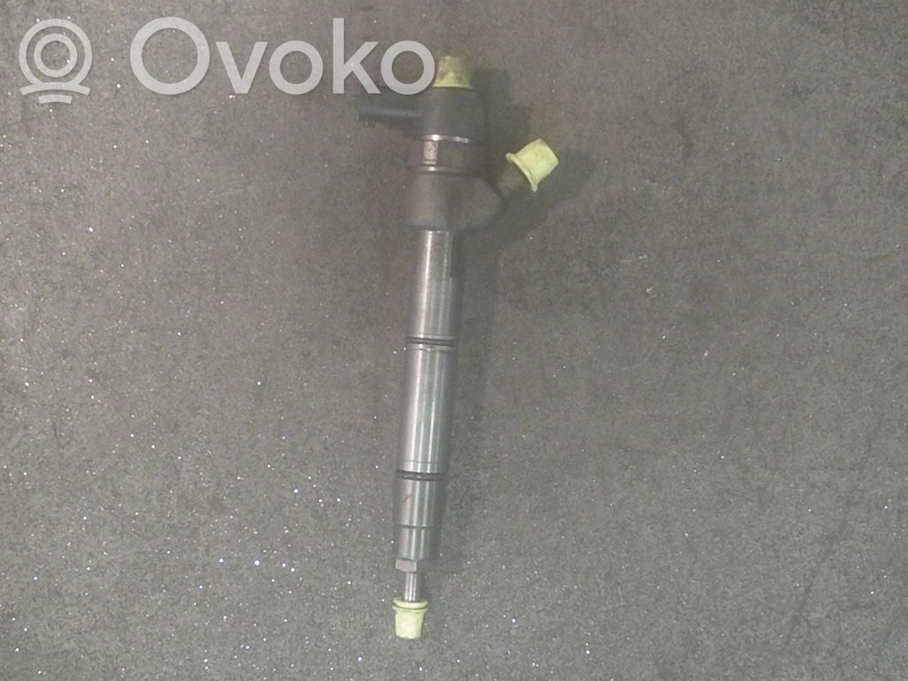 Opel Combo C Inyector de combustible 