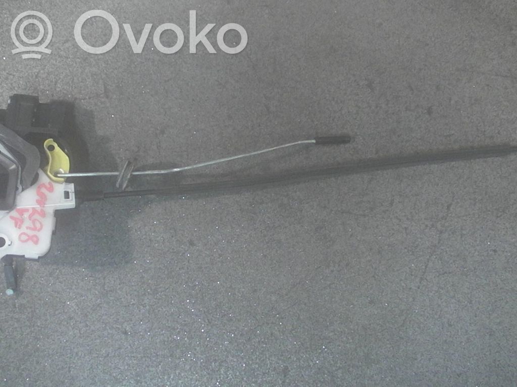 Opel Insignia A Central locking motor 