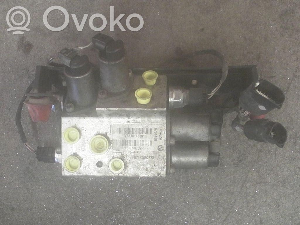BMW 6 E63 E64 Air suspension front height level sensor 