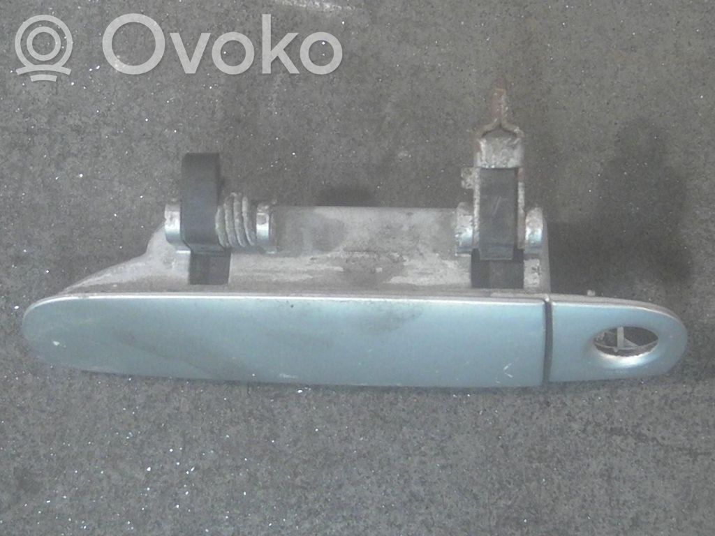 Manecilla externa puerta delantera   4B0837237GRU