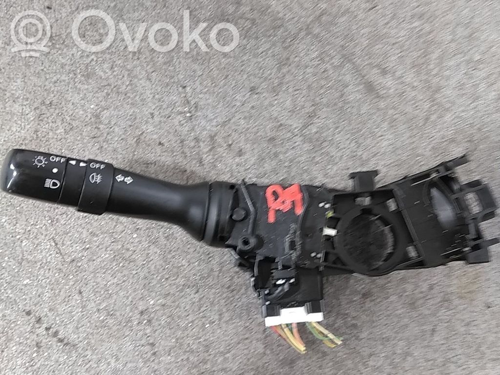 Peugeot 107 Wiper turn signal indicator stalk/switch 