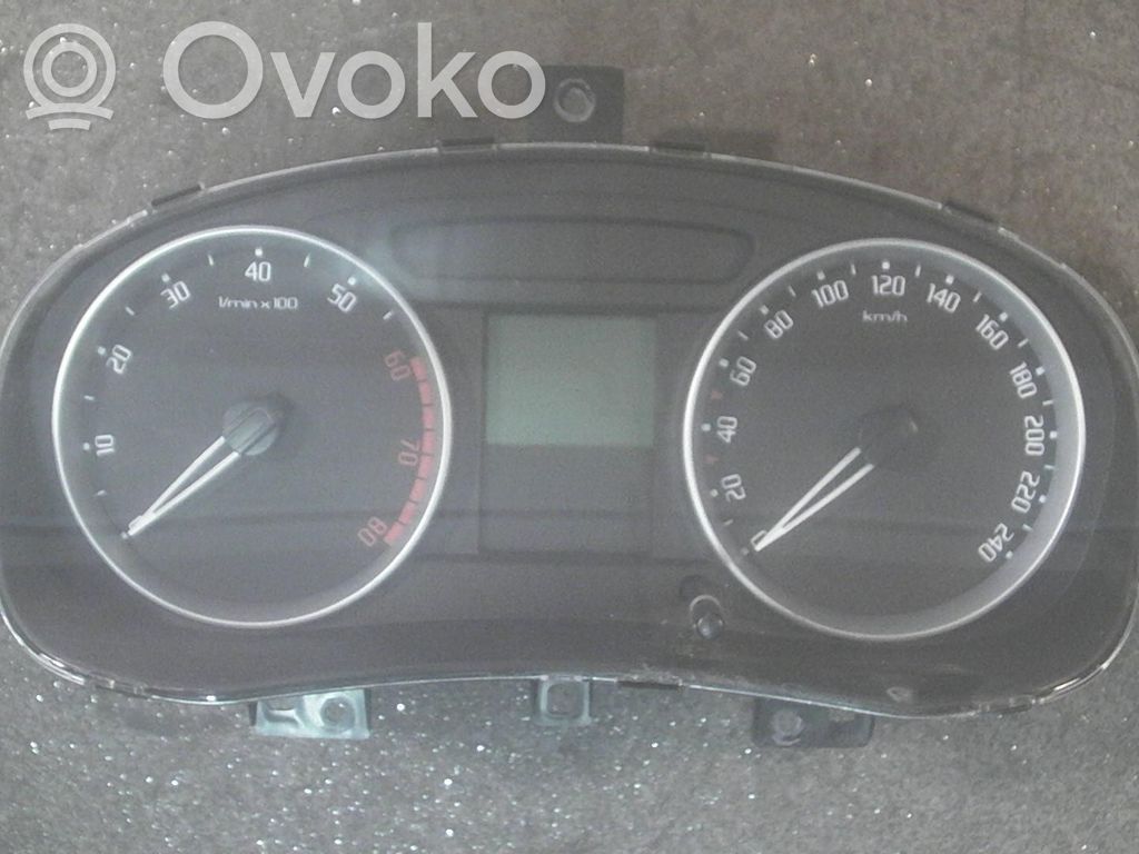 Skoda Fabia Mk2 (5J) Vitezometru (grup de instrumente) 