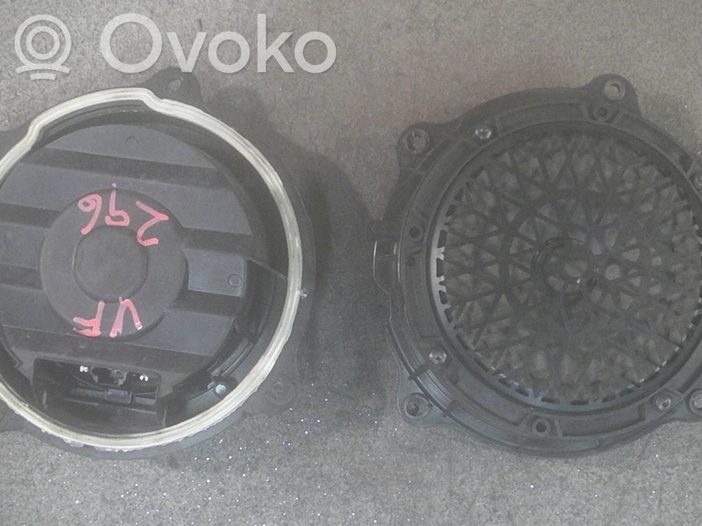 Front door speaker   6562X2
