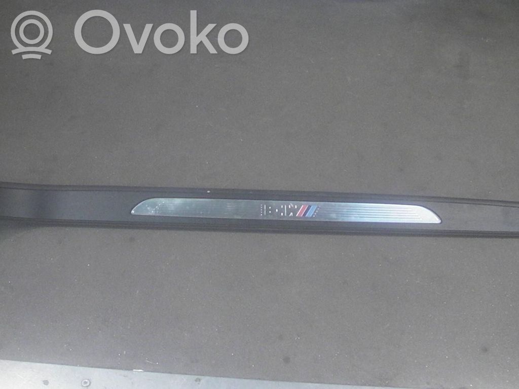 BMW 3 E90 E91 Schwellerverkleidungssatz (innen) 