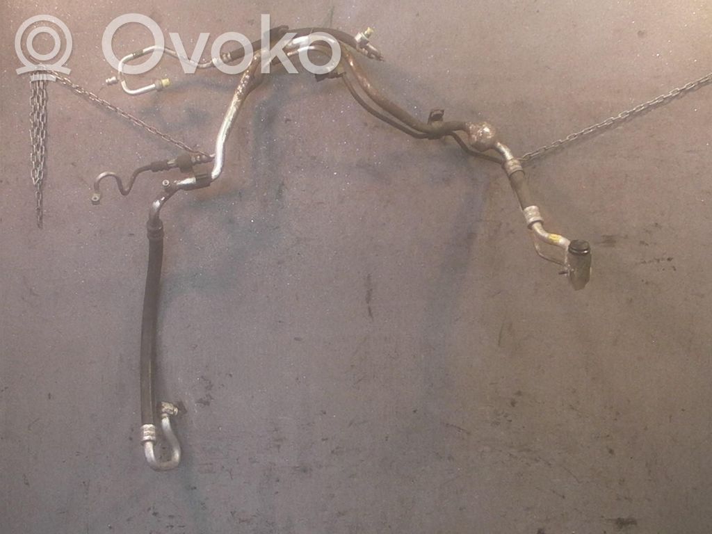 KIA Ceed Ilmastointilaitteen putki (A/C) 