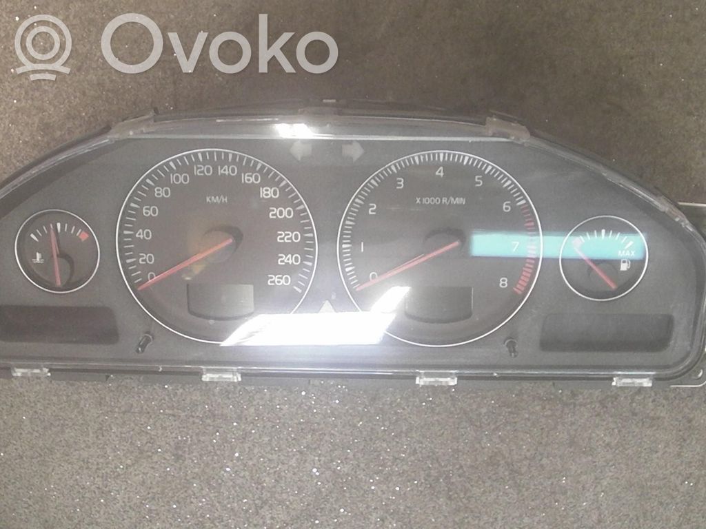 Volvo V70 Licznik / Prędkościomierz 