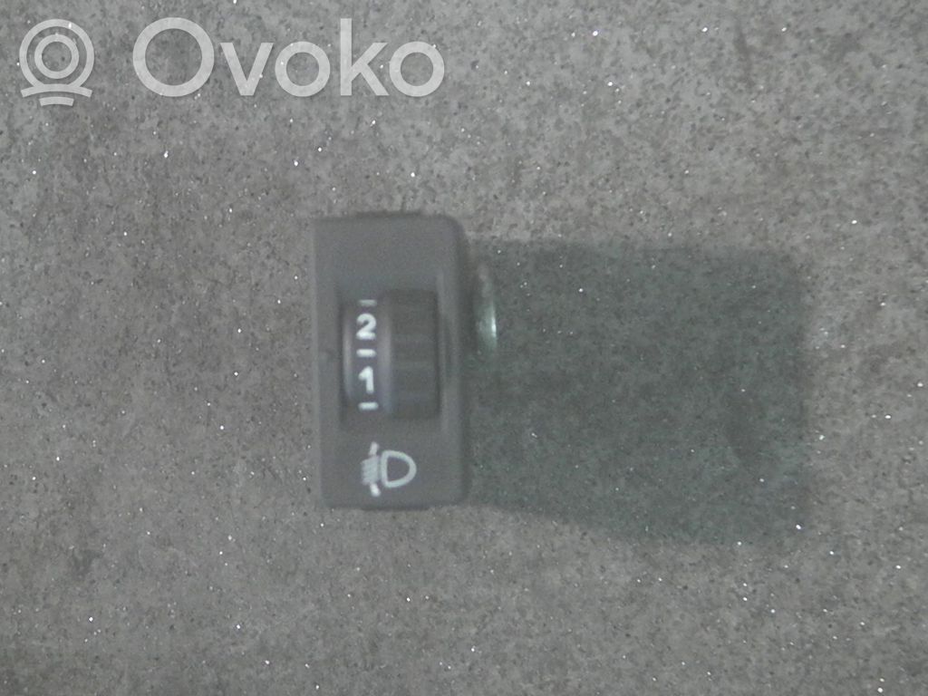 Peugeot 208 I Headlight level height control switch 