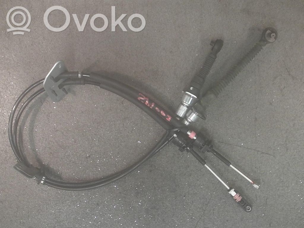 Mazda 3 III Gear shift cable linkage 