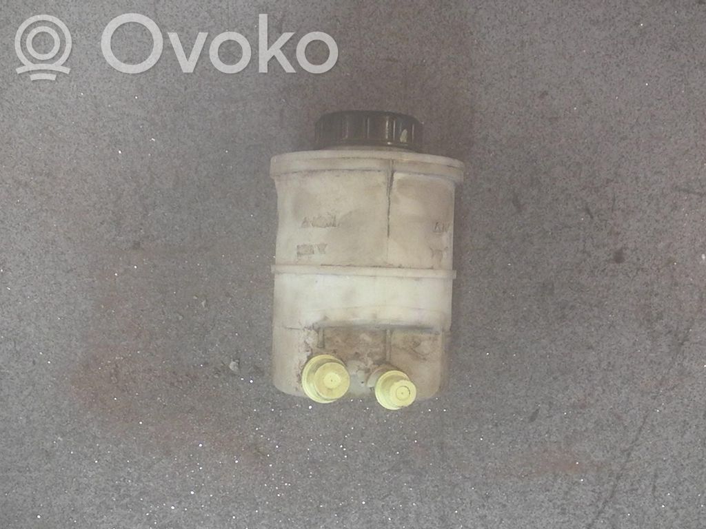 Vairo stiprintuvo skysčio bakelis   7700795347