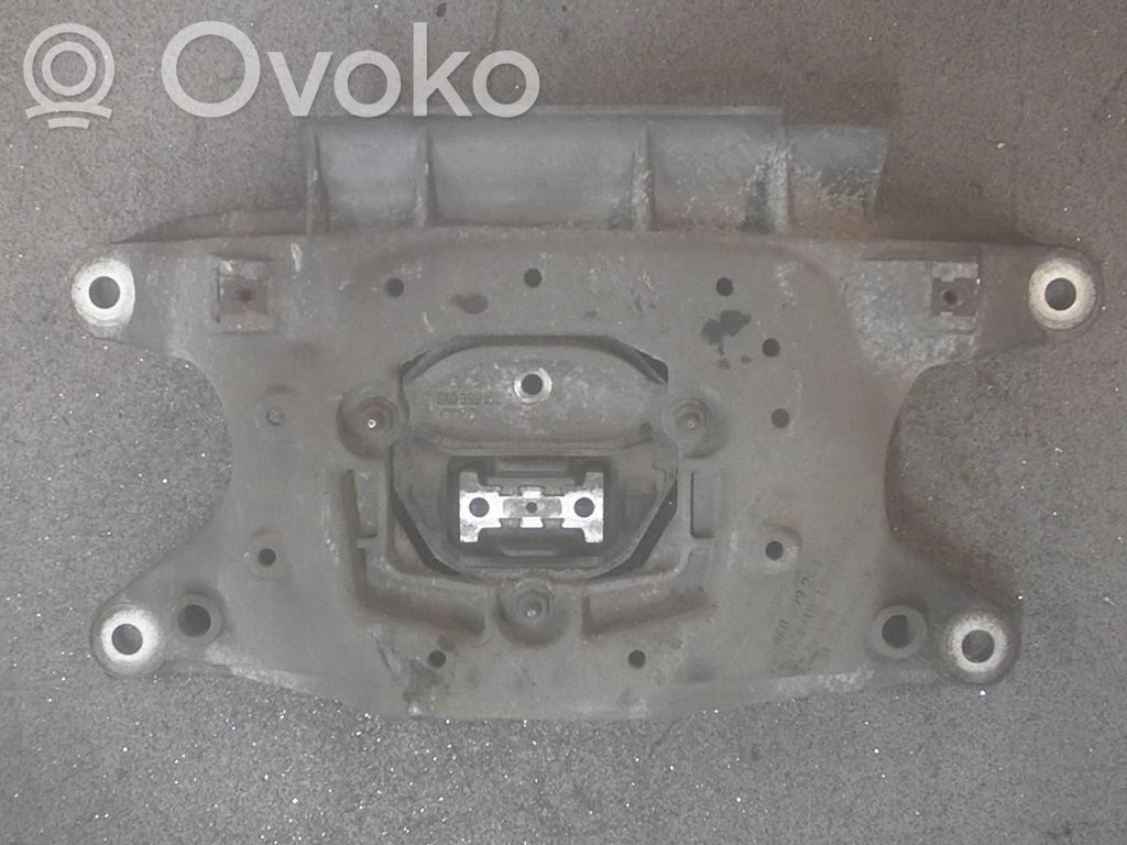 Audi A4 S4 B8 8K Getriebelager Getriebedämpfer 