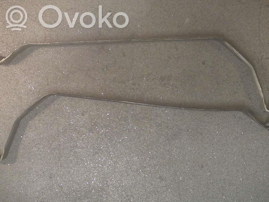 BMW 5 F10 F11 Polttoainesäiliön kannake 