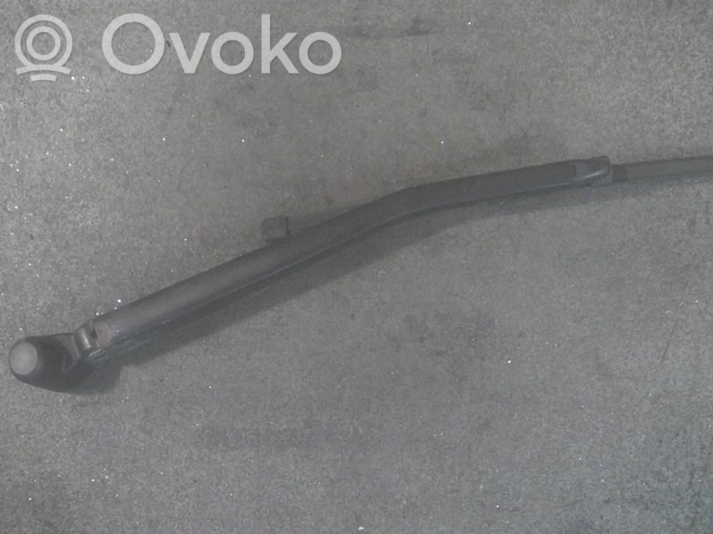 Wischerarm vorne   61629449913