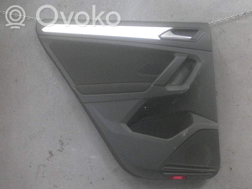 Volkswagen Tiguan Panou interior ușă spate 