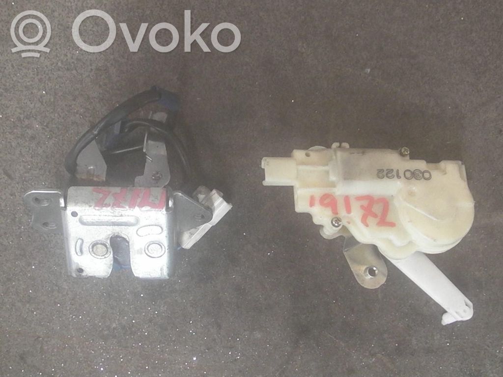 Loading door lock   6915052011