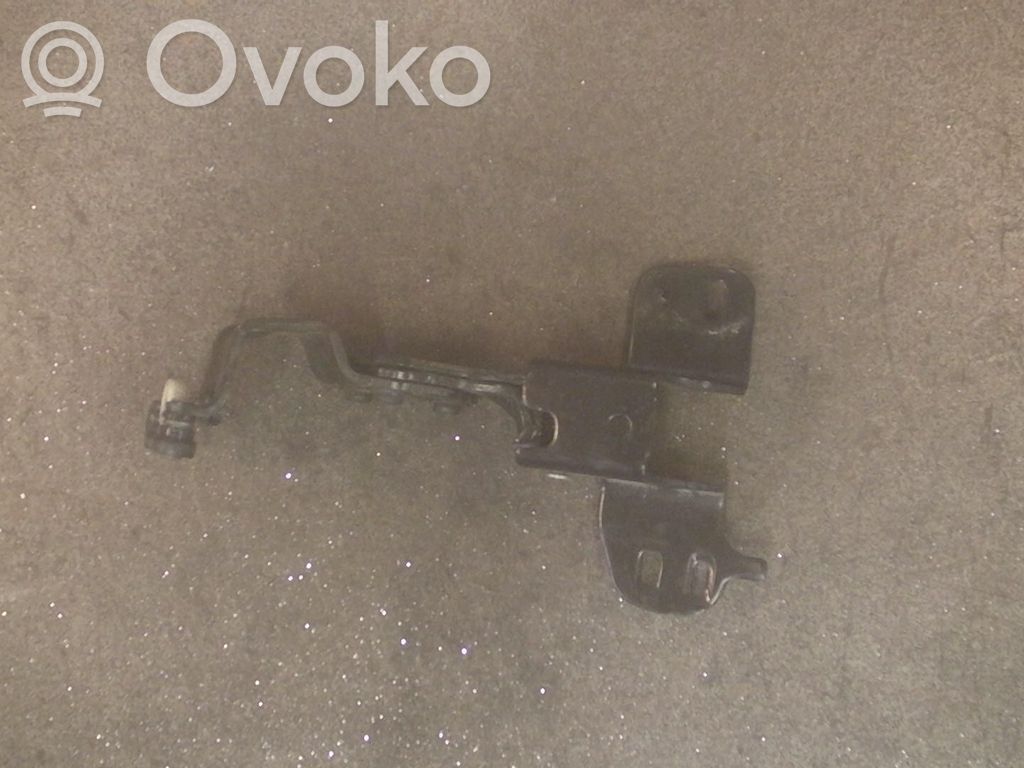 Sliding door middle roller runner   2099394