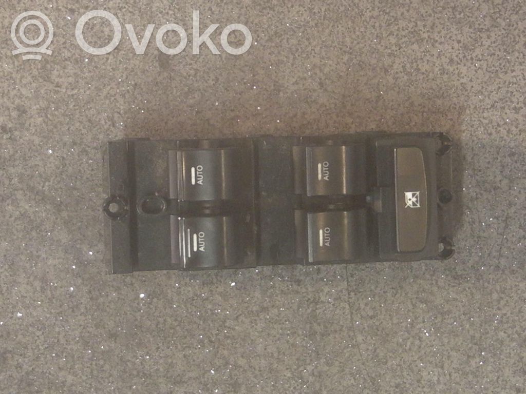 Hyundai i40 Electric window control switch 