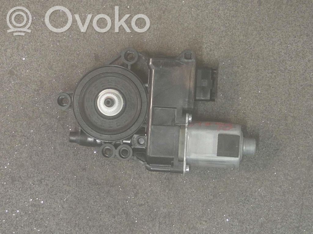 Hyundai i40 Motor macara geam ușă față