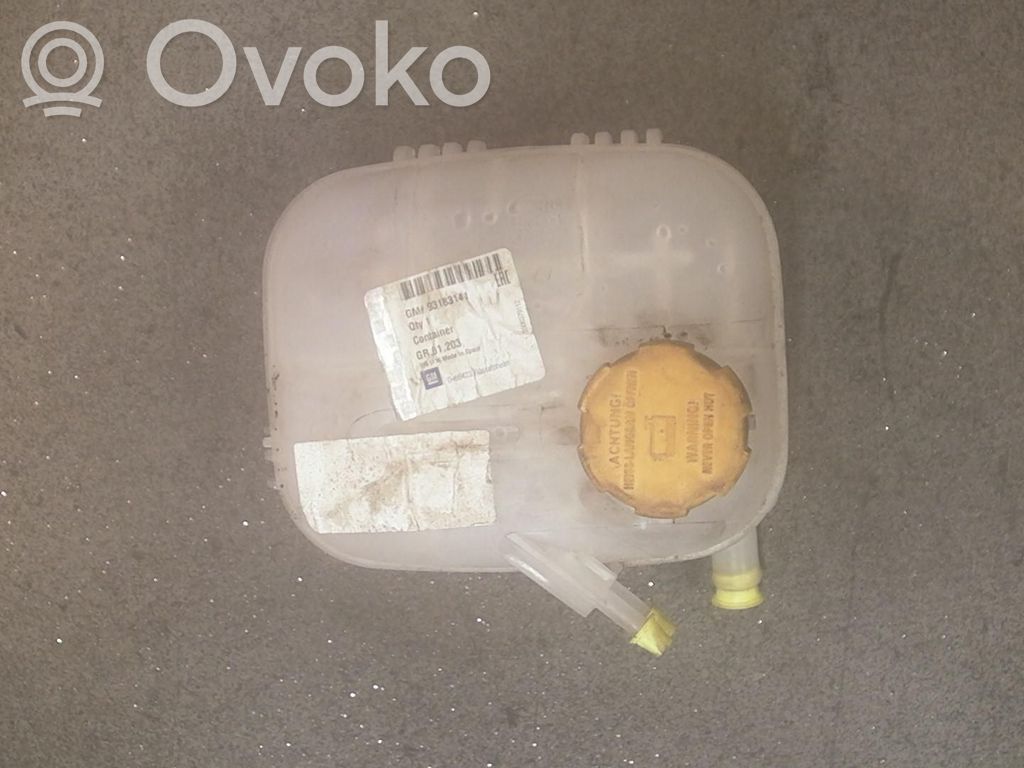 Opel Zafira B Dzesēšanas šķidruma izplešanās tvertne 