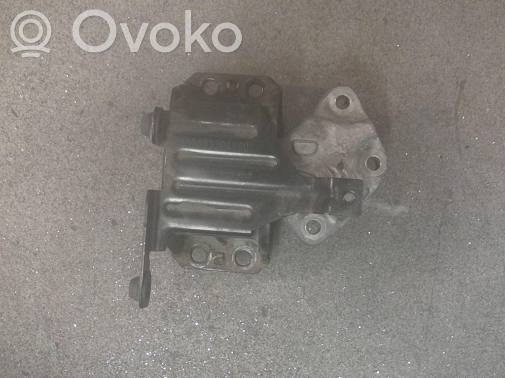 Peugeot Partner Dzinēja spilvens 