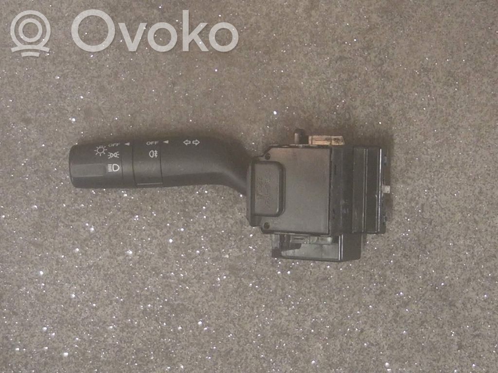 Mazda 3 II Pyyhkimen/suuntavilkun vipukytkin 