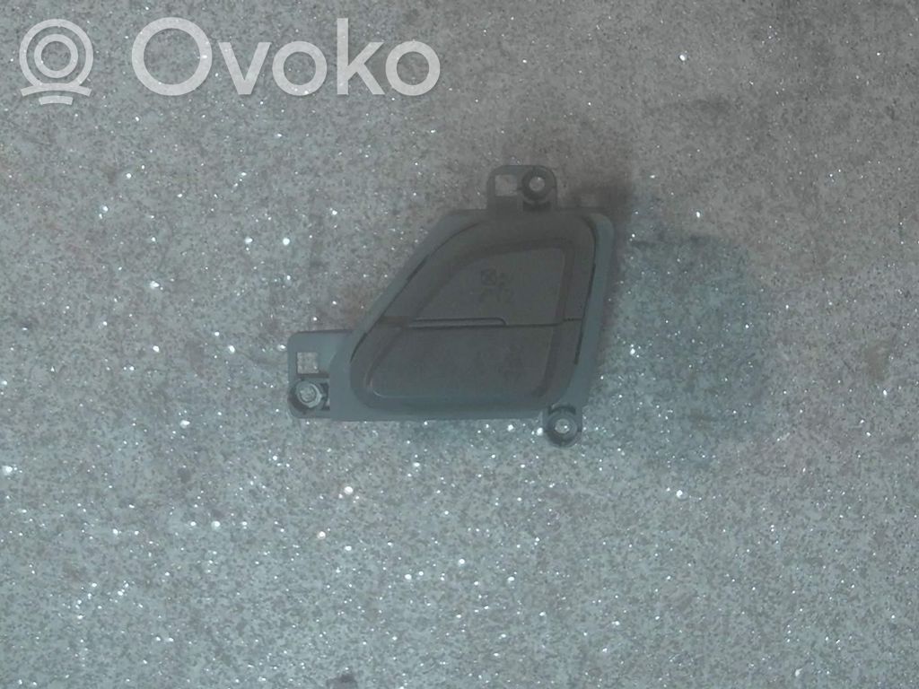Turvatyynyn ohjainlaite/moduuli