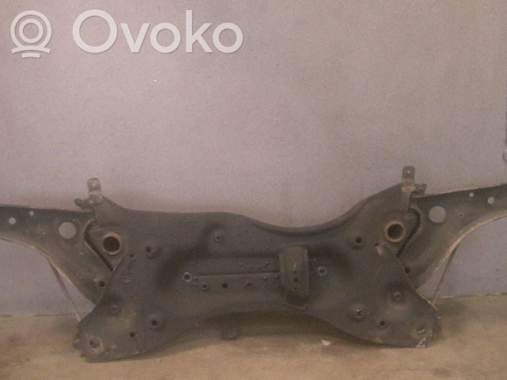 Suzuki Alto Etuapurunko 