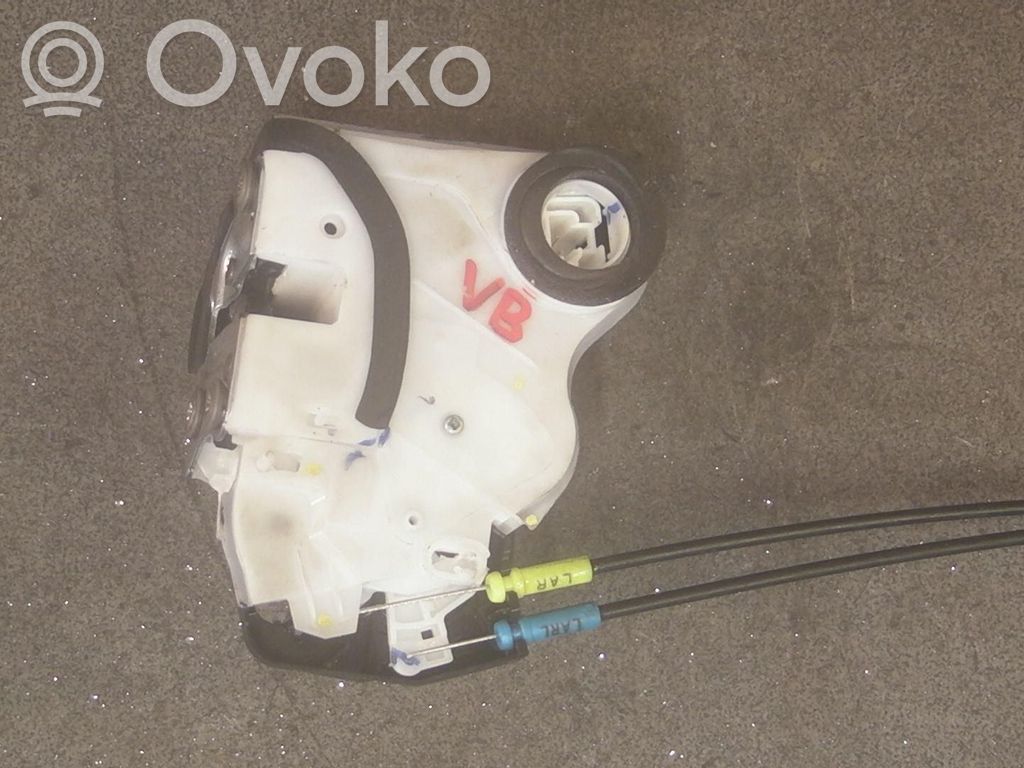 Suzuki Celerio Centrinio užrakto varikliukas 