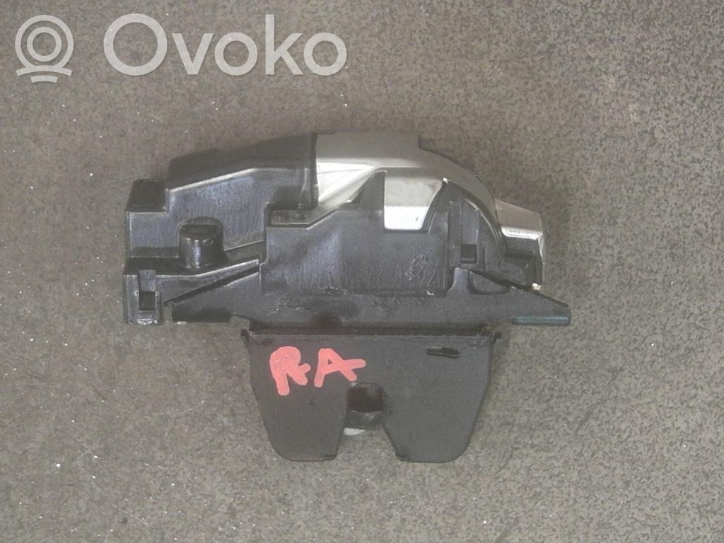 Peugeot 207 Centrinio užrakto varikliukas 
